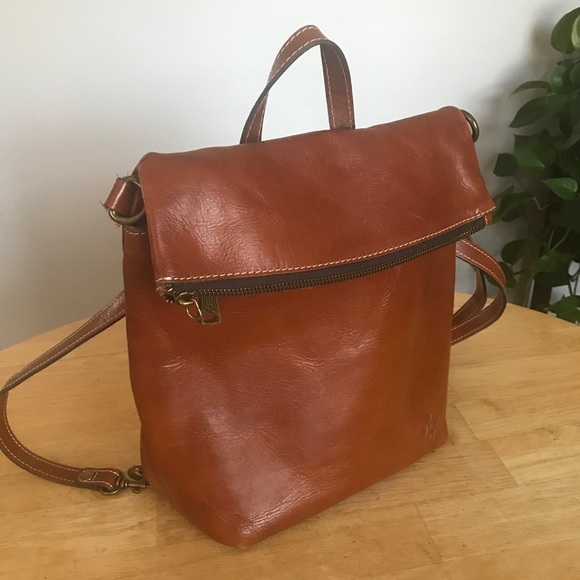 Patricia Nash Handbags - Patricia Nash “Luzille” Leather Backpack/Crossbody